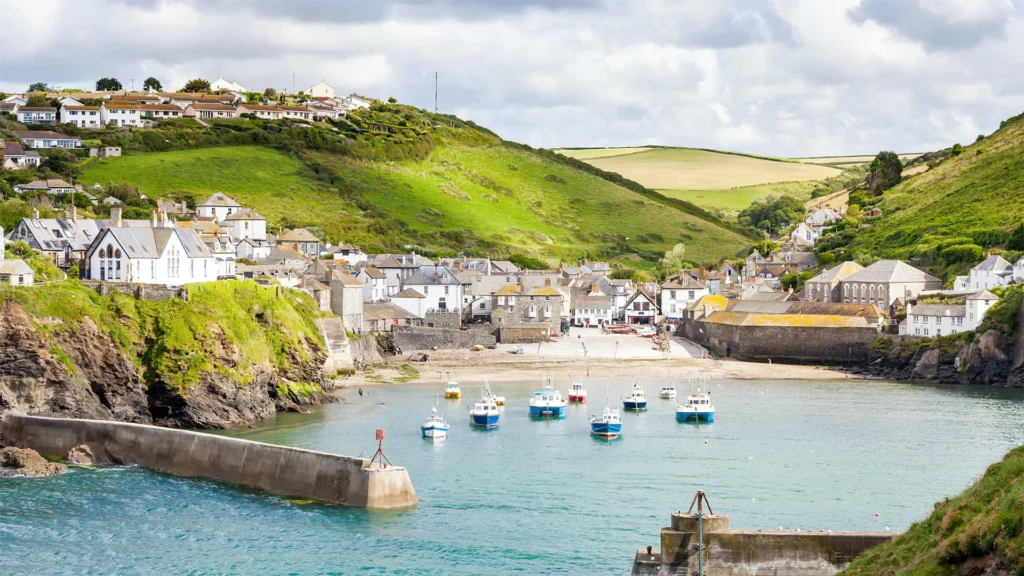 Where is the best place to live in cornwall_